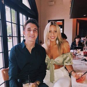 Meet your Posher, Devin